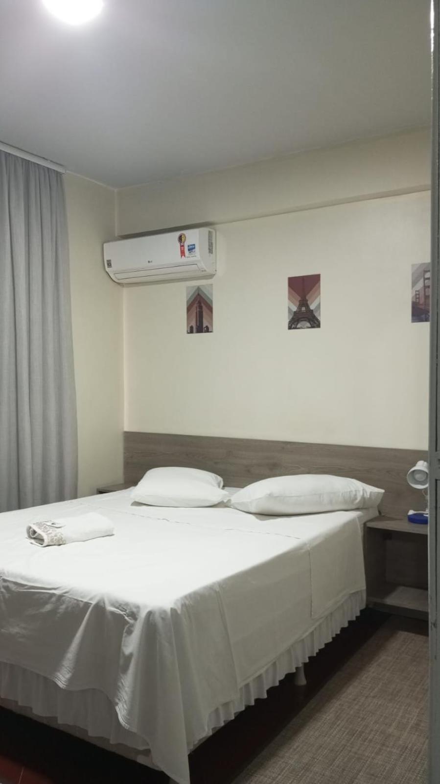 Rocha'S Hotel กัวราปัววา ภายนอก รูปภาพ