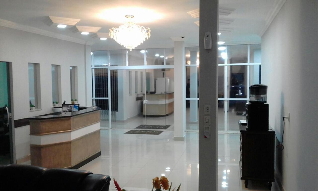 Rocha'S Hotel กัวราปัววา ภายนอก รูปภาพ